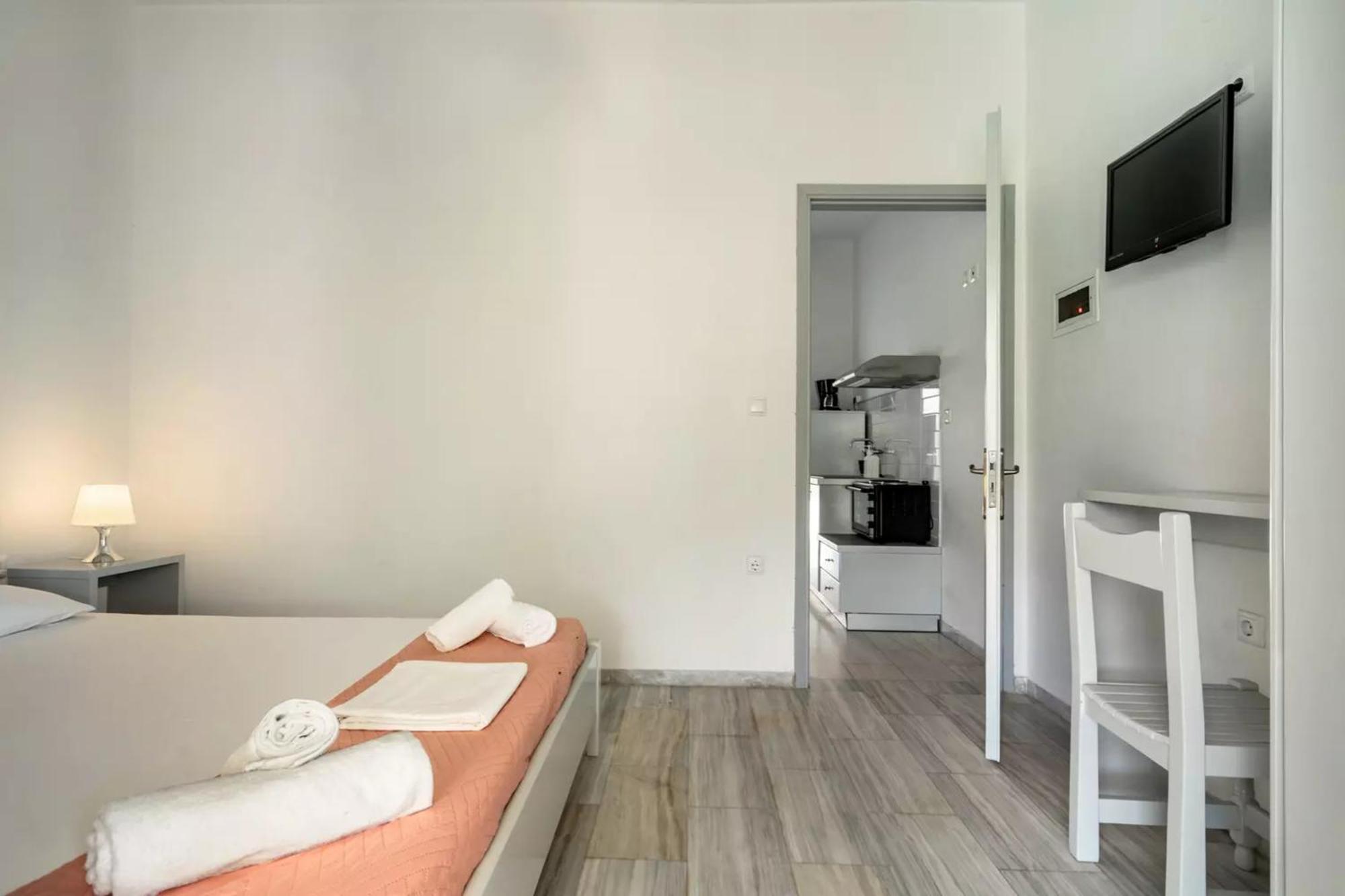 Labros Studios Kastrosikia Dış mekan fotoğraf