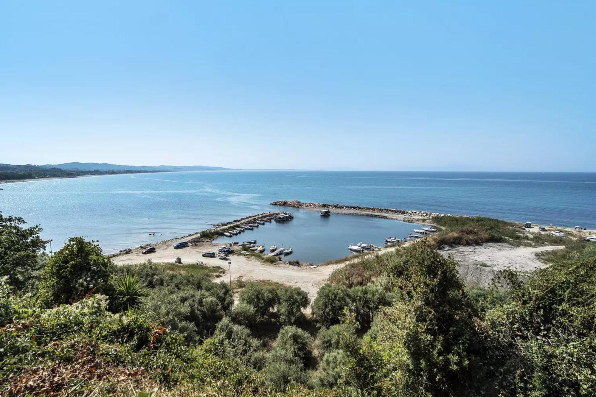 Labros Studios Kastrosikia Dış mekan fotoğraf