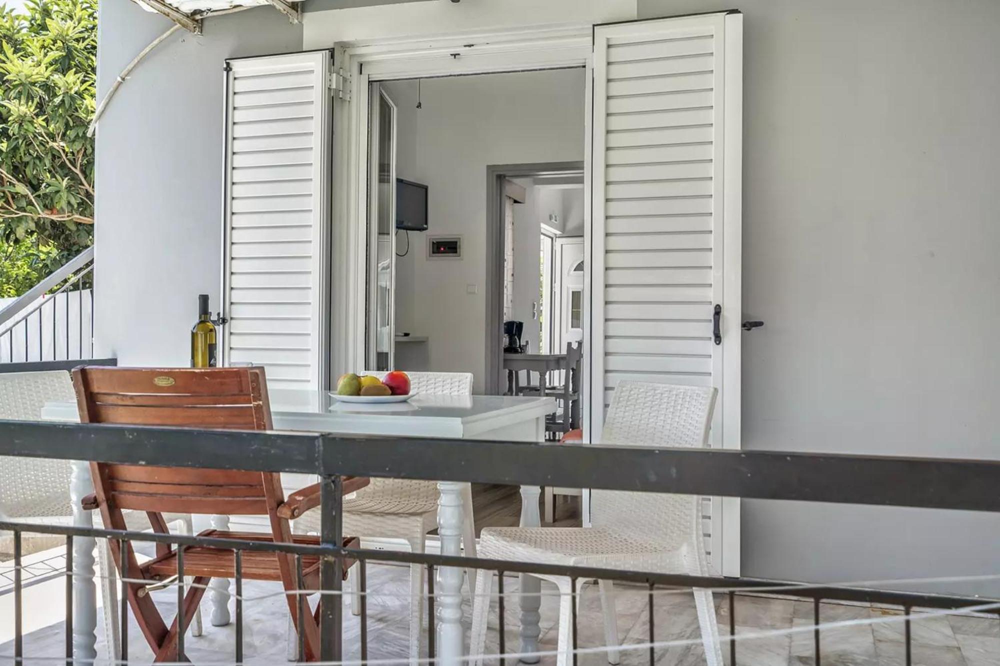 Labros Studios Kastrosikia Dış mekan fotoğraf