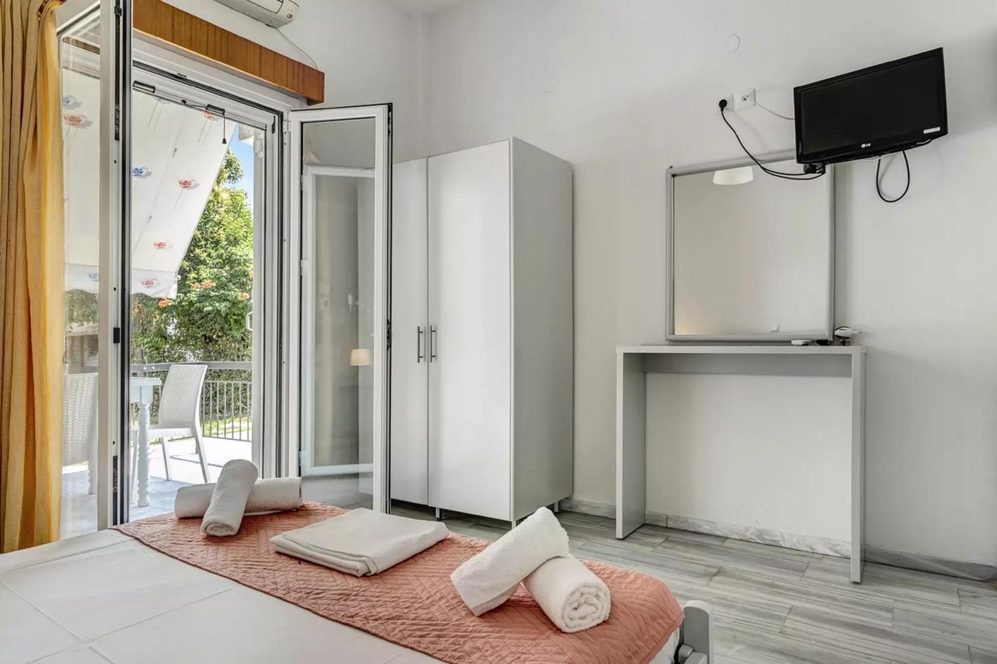 Labros Studios Kastrosikia Dış mekan fotoğraf
