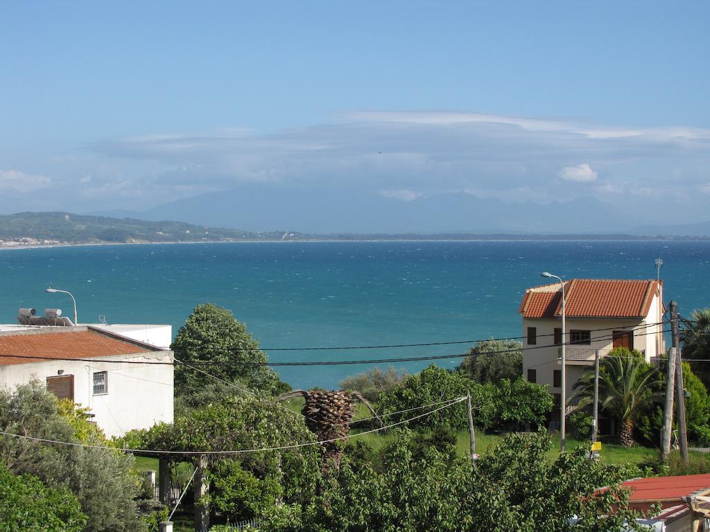 Labros Studios Kastrosikia Dış mekan fotoğraf